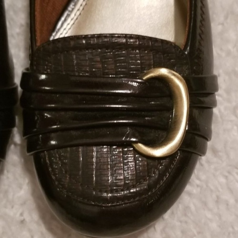 Brown Buckle-Toe Flats - New In Box - Picture 9 of 15